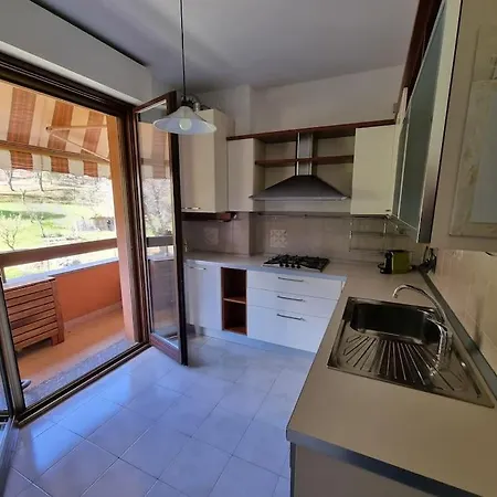Oasis קומו